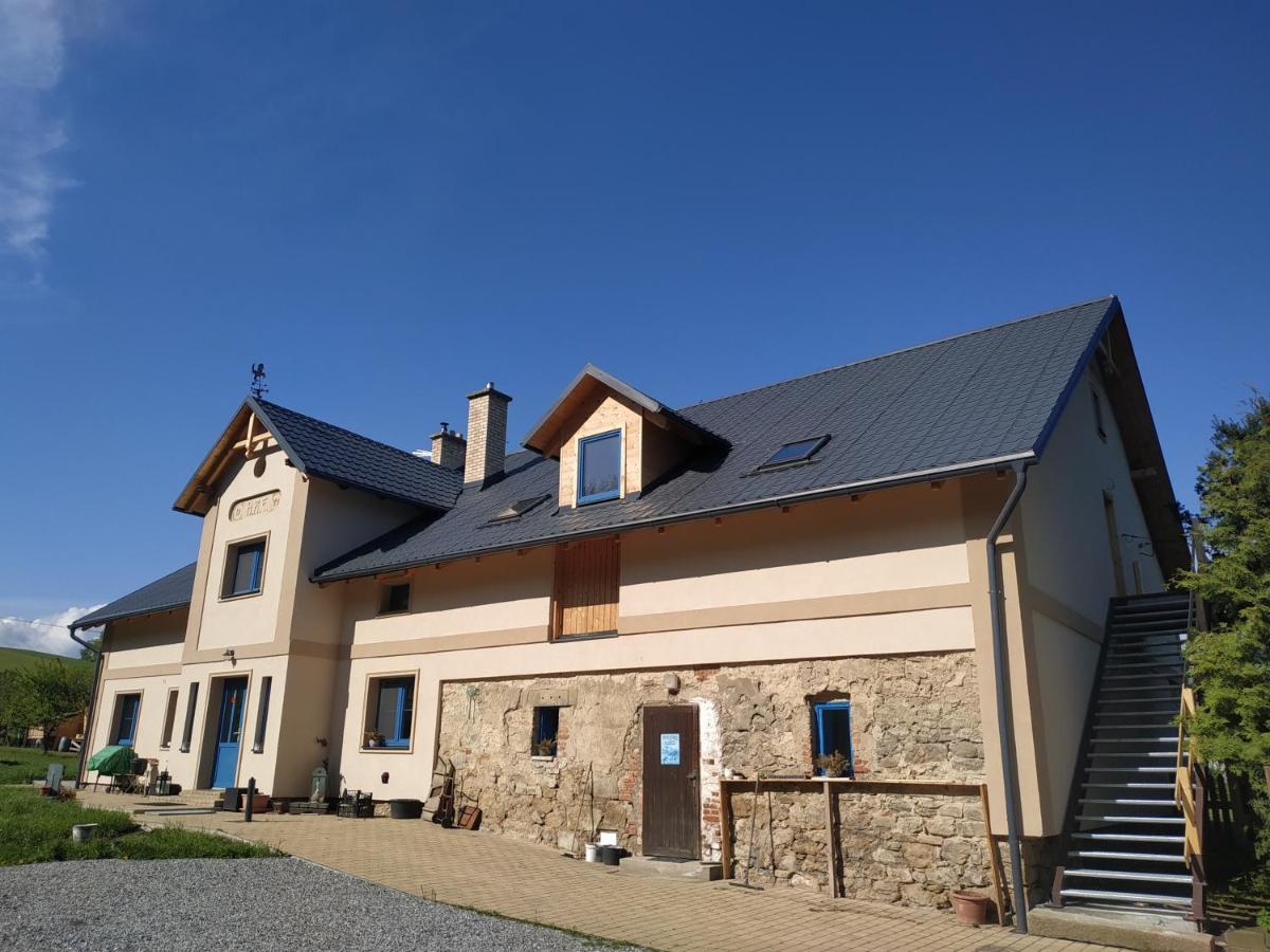 Apartmany Kras Velka Kras Buitenkant foto